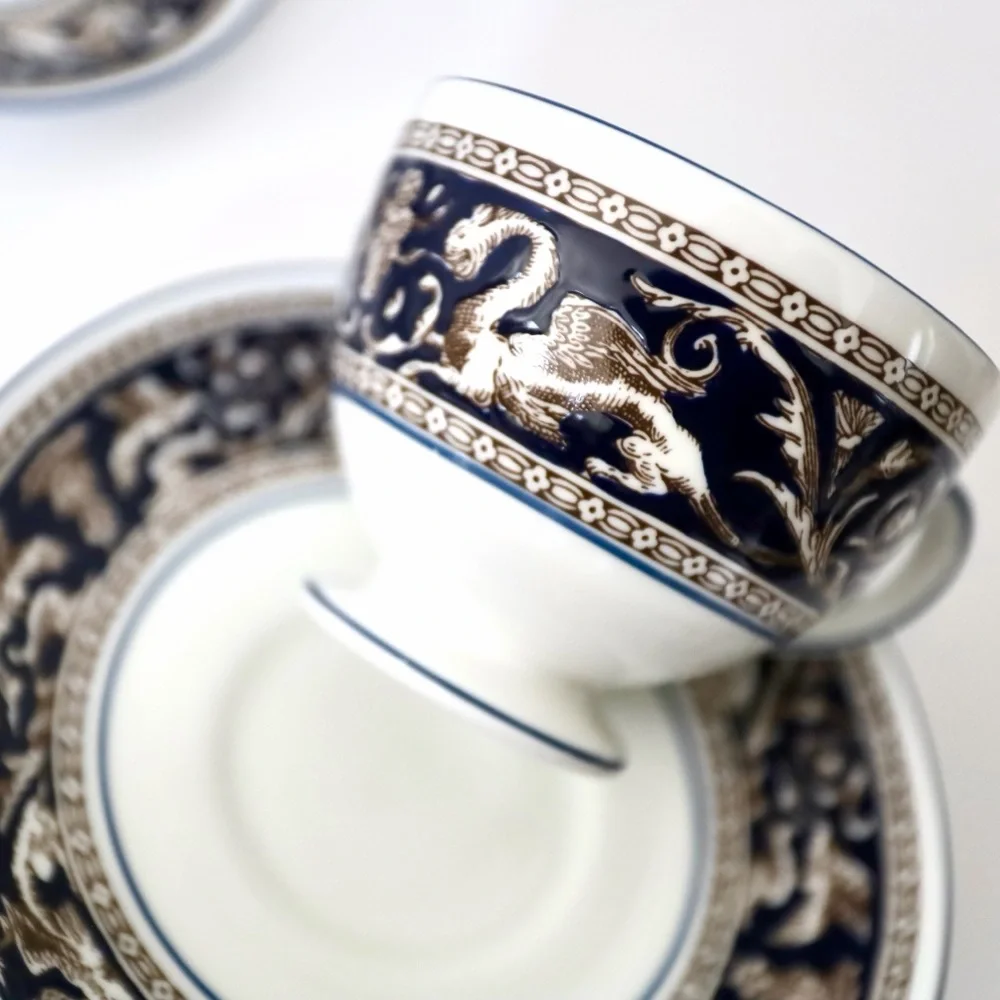 Wedgwood Florentine 6 Piece Place Setting Dark Blue Rim Plate Cups Saucers W1956